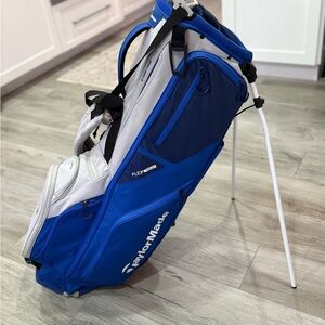 Taylor Made Golf Pro Stand Bag Carry Bag